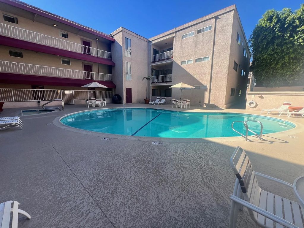Photo of 4487 Colbath Ave #207, Sherman Oaks, CA 91423 (MLS # 260001603)