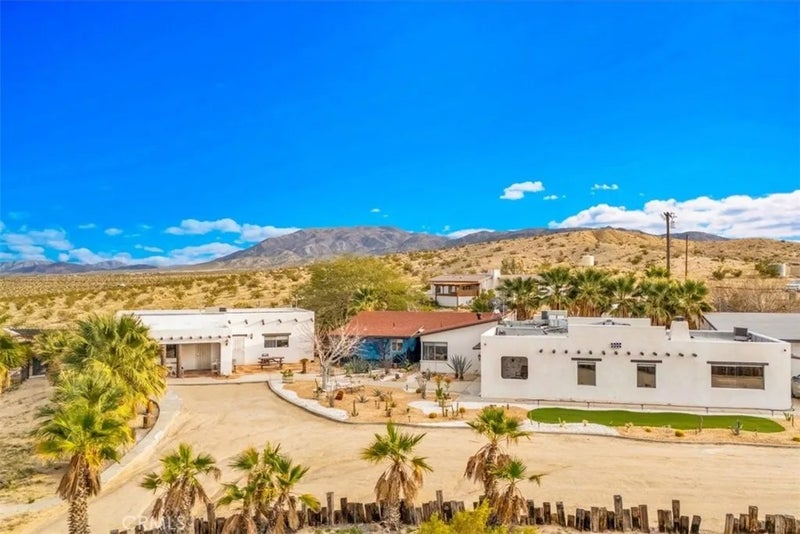 75775 Joe Davis Drive