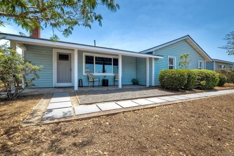Photo of 1643 Mesa Verde Dr, Vista, CA 92084 (MLS # NDP2605760)