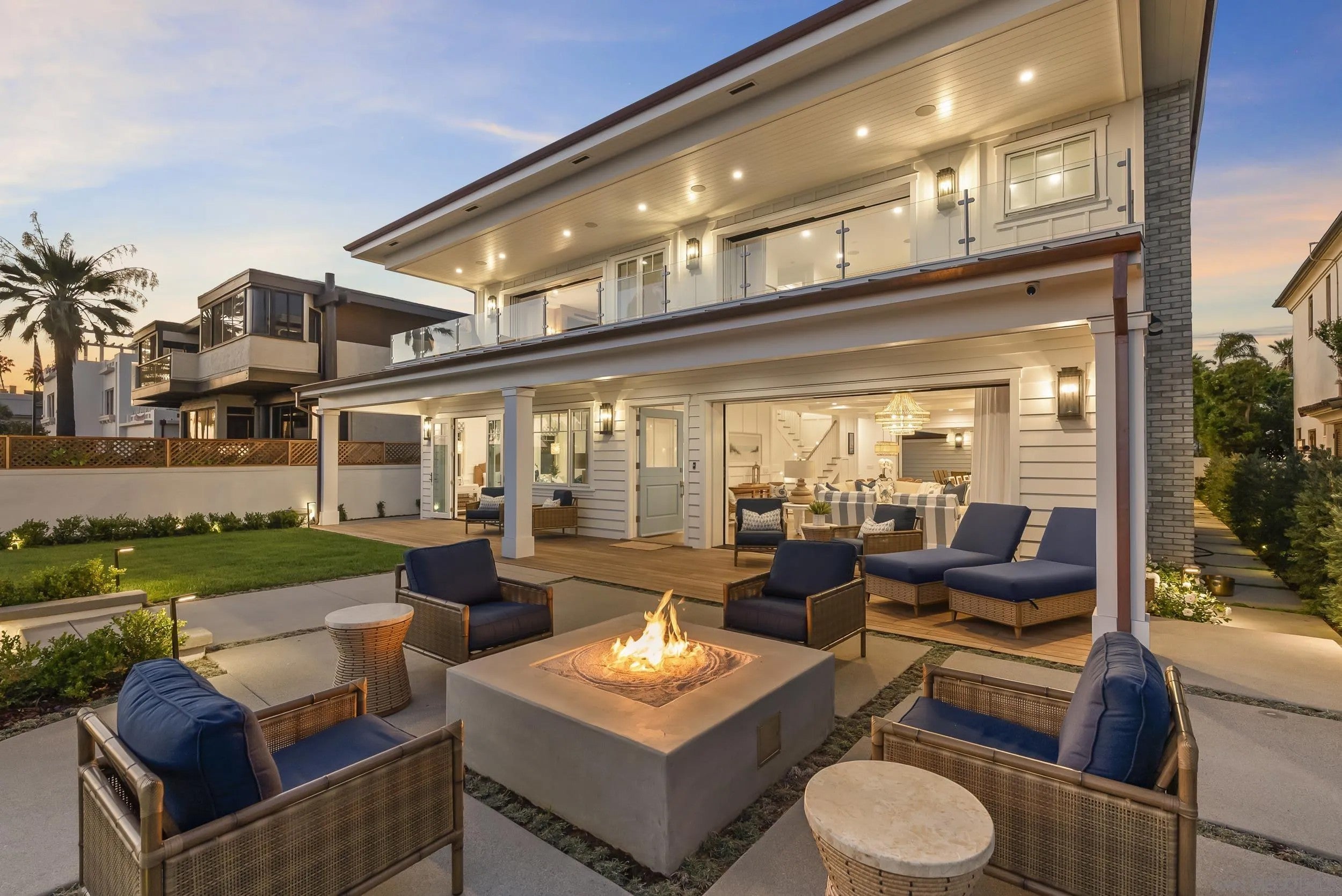 1059 Ocean Blvd