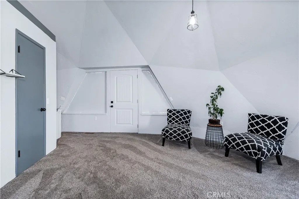 4922 Longhorn Lane