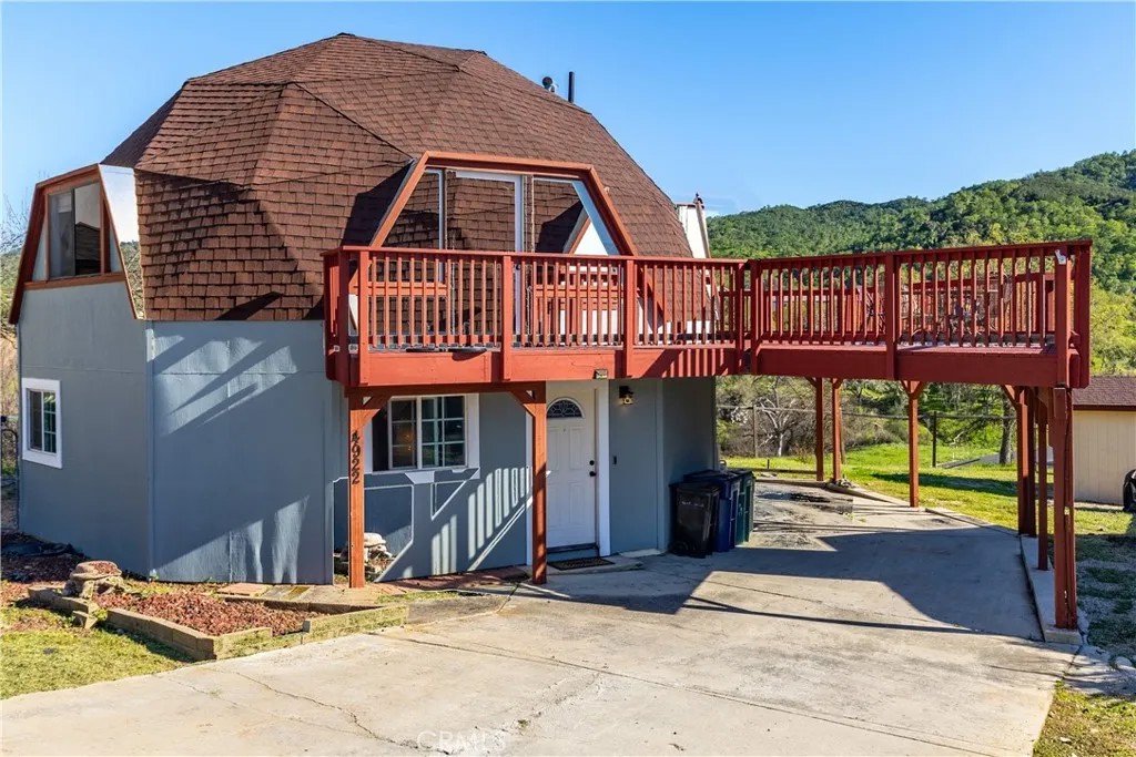 4922 Longhorn Lane