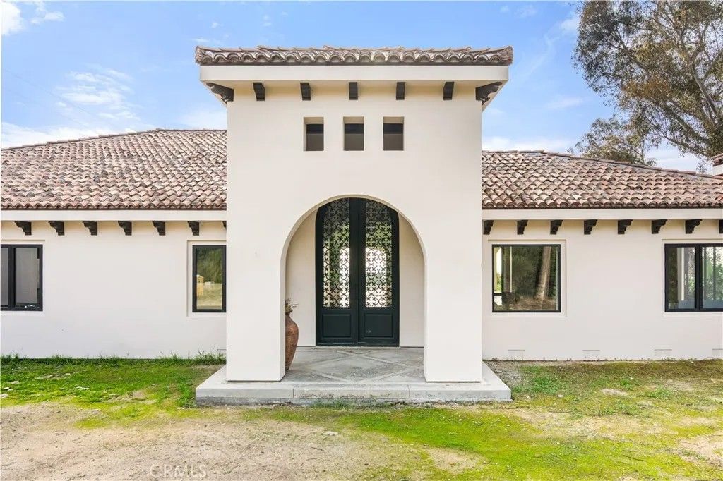 Photo of 7714 Vale Drive, Whittier, CA 90602 (MLS # DW26081666)