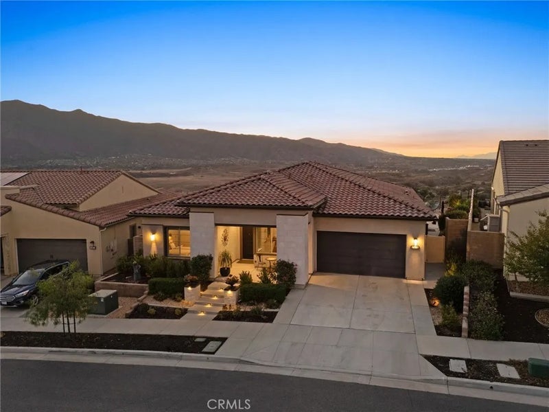 11476 Arch Hill Drive