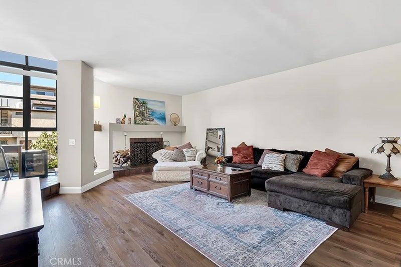 5230 Bellingham 7