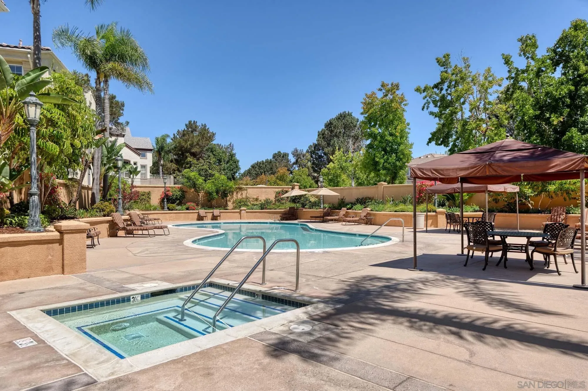 San Diego, California 92130, United States, 1 Bedroom Bedrooms, ,1 BathroomBathrooms,Residential,Active,159747