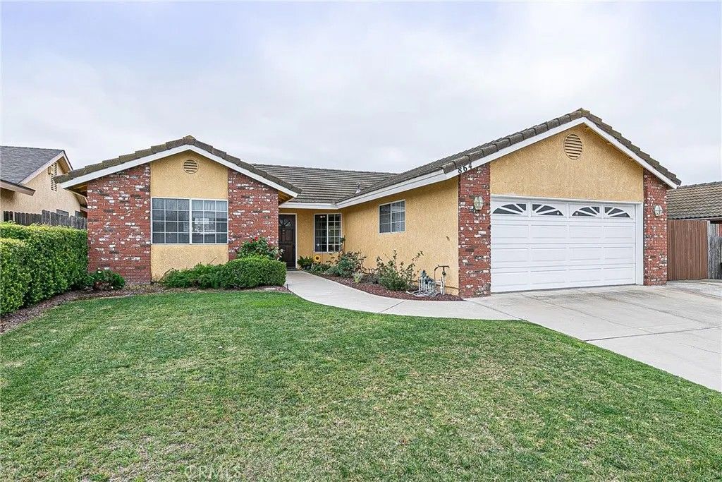 Photo of 864 Sunshine Court, Santa Maria, CA 93455 (MLS # PI26061013)