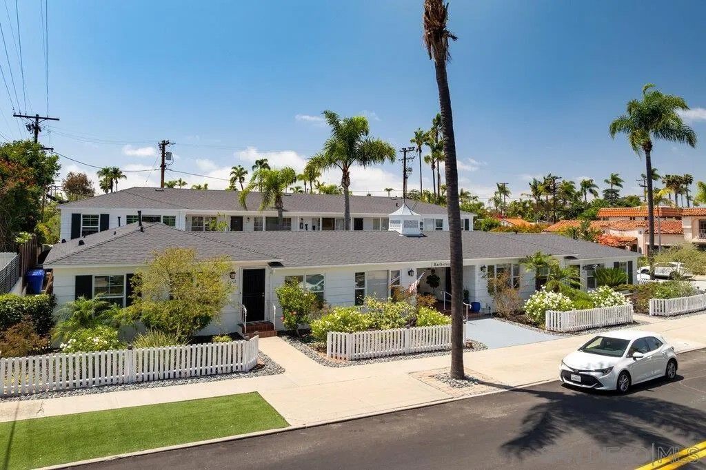 Photo of 5050 Marlborough Dr. (-70) Dr, San Diego, CA 92116 (MLS # 250041680)