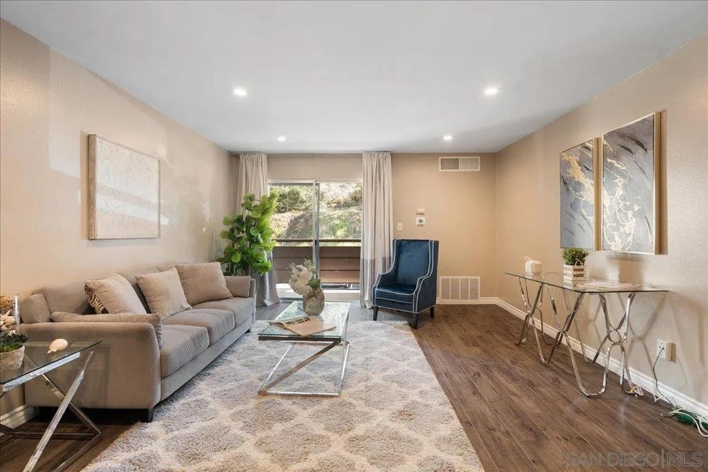 Photo of 1621 Hotel Circle #E217, San Diego, CA 92108 (MLS # 260010279)