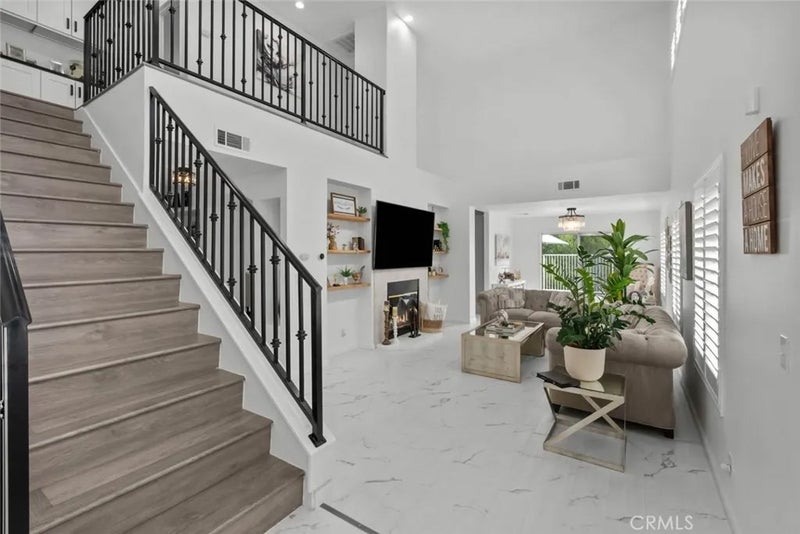 19329 Santa Maria Drive