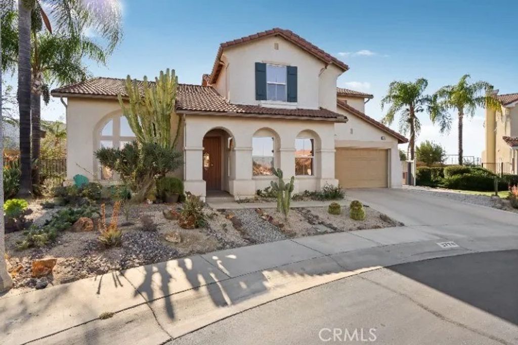 Photo of 3770 Deerlodge Cir, Corona, CA 92881 (MLS # IG26050832)