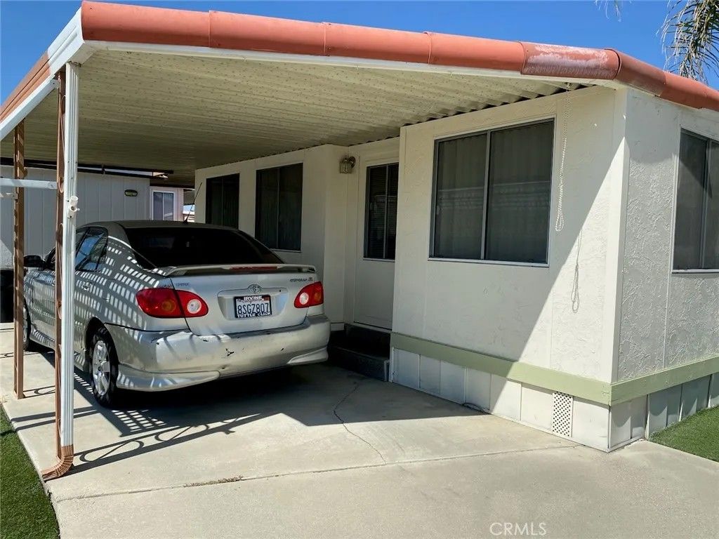 Photo of 1330 Country Club Drive, San Jacinto, CA 92583 (MLS # SW25208951)