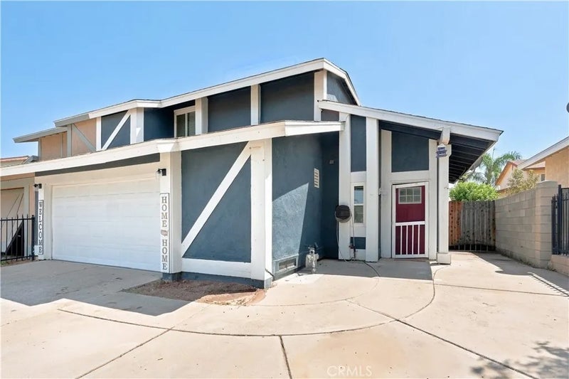479 W 12th