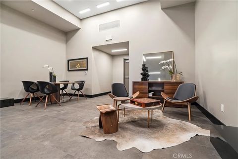 Tiny photo for 178 S Euclid Avenue #412, Pasadena, CA 91101 (MLS # SR25246383)