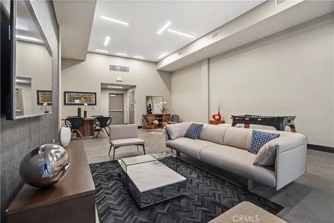 Tiny photo for 178 S Euclid Avenue #412, Pasadena, CA 91101 (MLS # SR25246383)