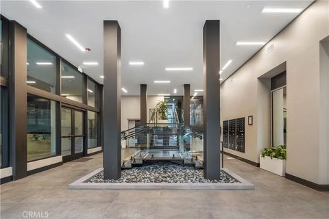Tiny photo for 178 S Euclid Avenue #412, Pasadena, CA 91101 (MLS # SR25246383)