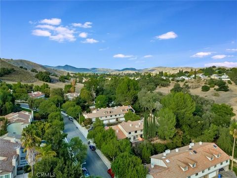 Tiny photo for 29623 Strawberry Hill, Agoura Hills, CA 91301 (MLS # SR25245994)