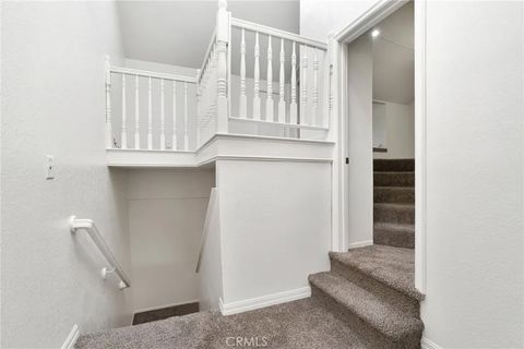 Tiny photo for 29623 Strawberry Hill, Agoura Hills, CA 91301 (MLS # SR25245994)