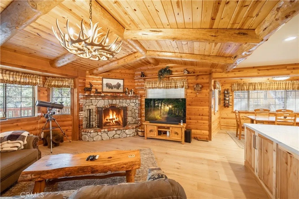 1306 Balsam Drive