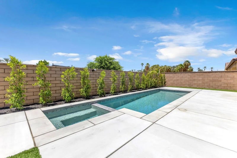 51933 Marquis Lane