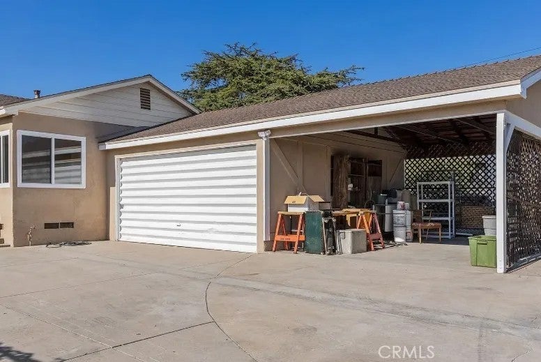 12839 Montague