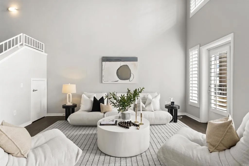 301 W G Street 433