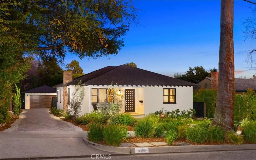 Photo of 230 N Sunnyside Avenue, Sierra Madre, CA 91024 (MLS # AR26066458)