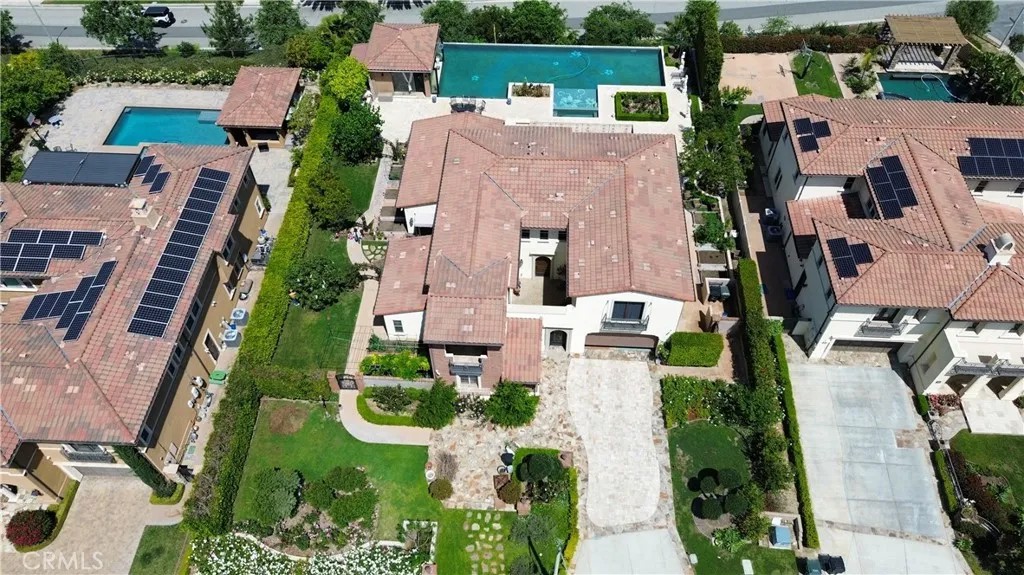 2825 Majestic Street