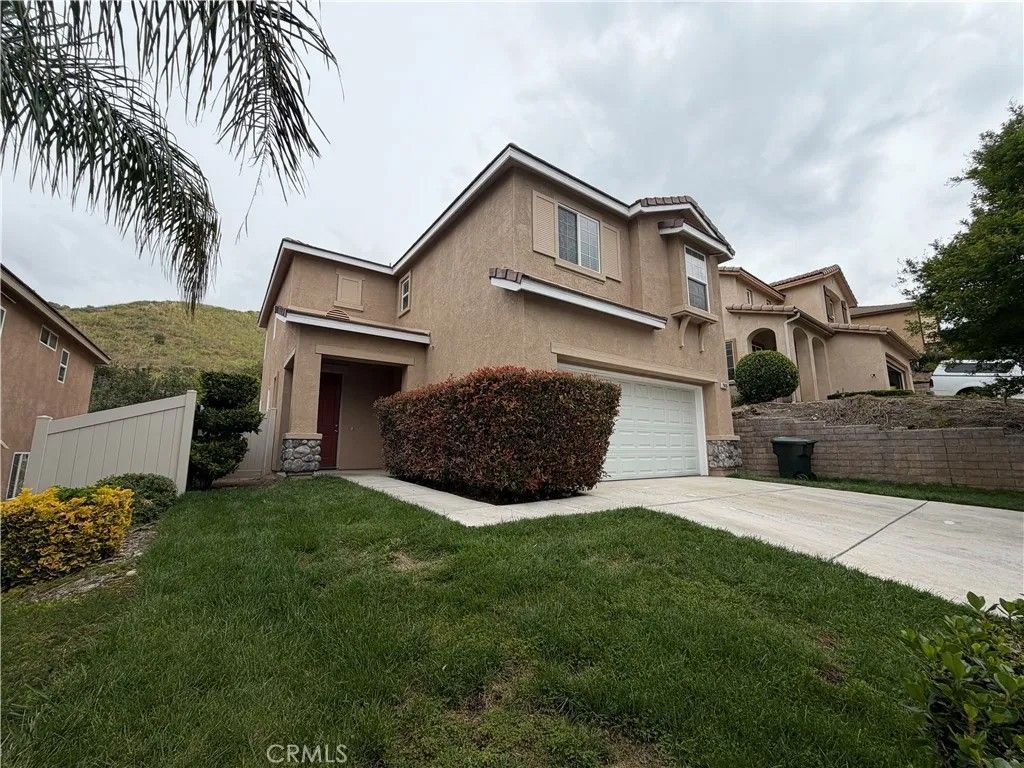 Photo of 29436 Shannon Court, Canyon Country, CA 91387 (MLS # OC26069396)