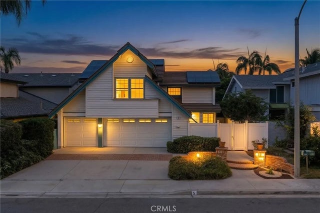 5 Taylor, Irvine
