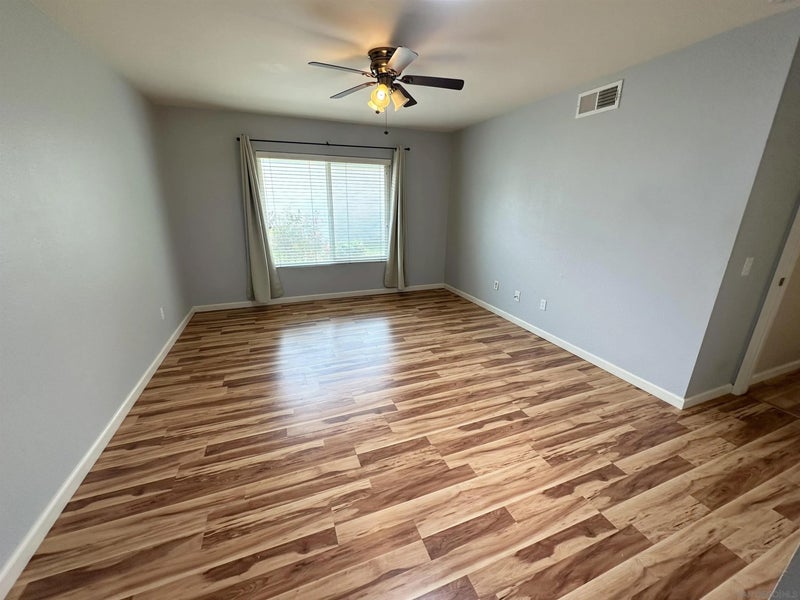 2035 Shadytree Ln