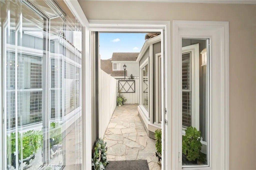 Photo of 3889 Aruba Cir, Huntington Beach, CA 92649 (MLS # OC25273122)