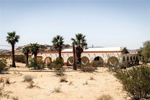 80322 Mesa Drive 29 Palms CA 92277