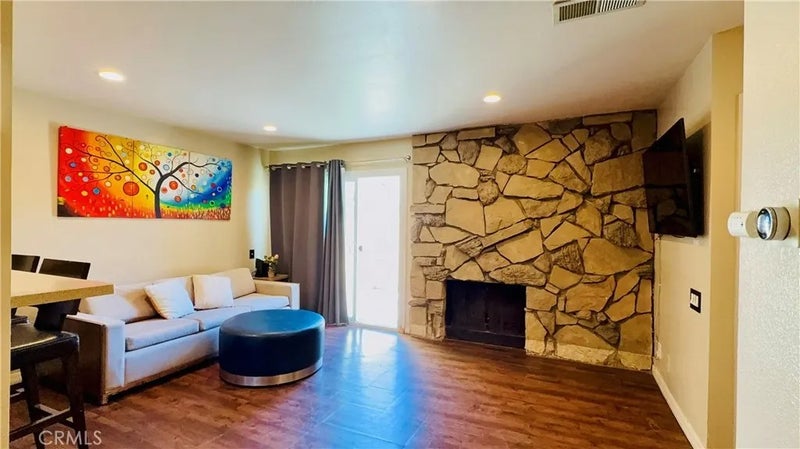 1371 S Walnut 3006