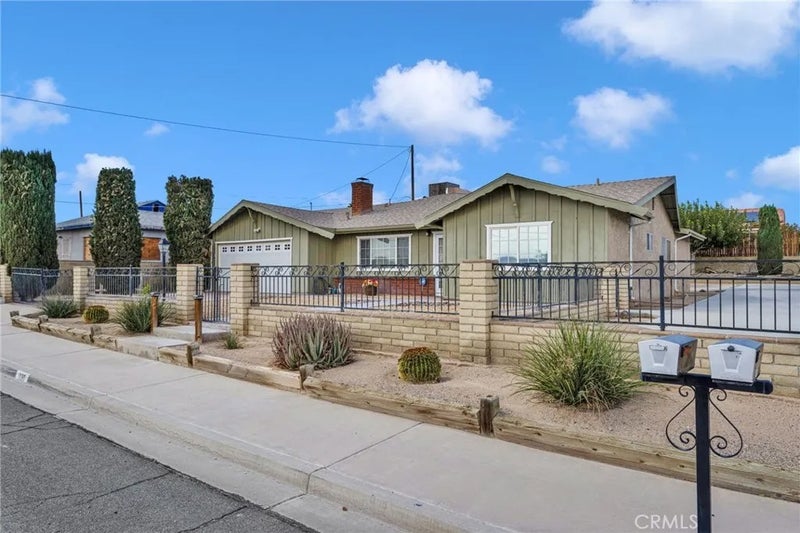 1130 Oasis Drive
