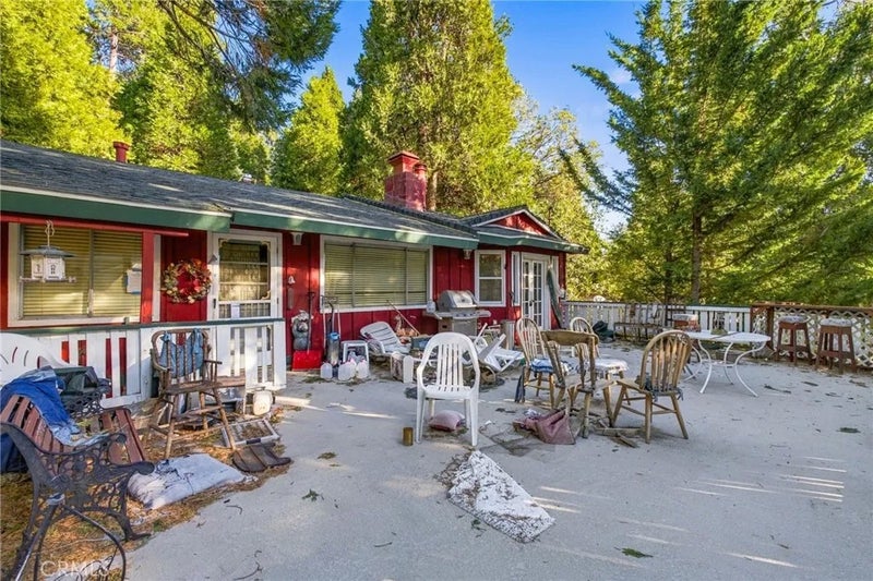 31136 Mountain Oak Drive