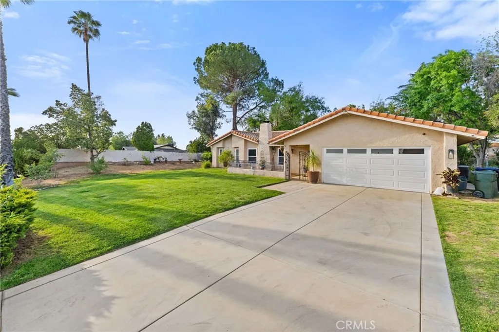 35930 Bella Vista