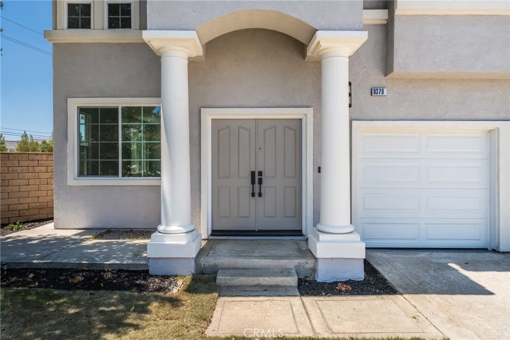 9379 Glenaire Court