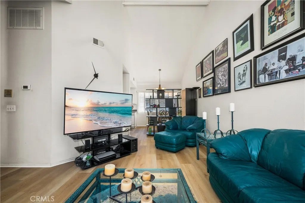 515 E Hazel 6