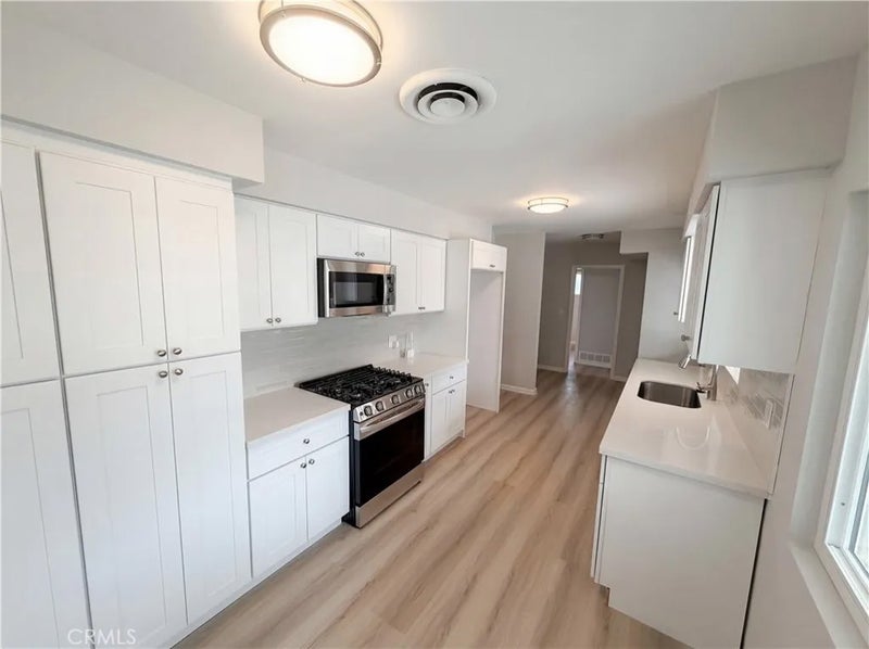 5654 Tower Road