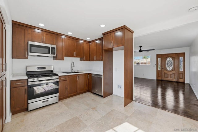 2473 Highland Ave., San Diego