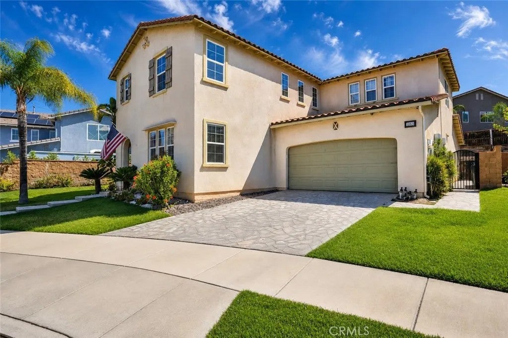 25072 Peppertree Court