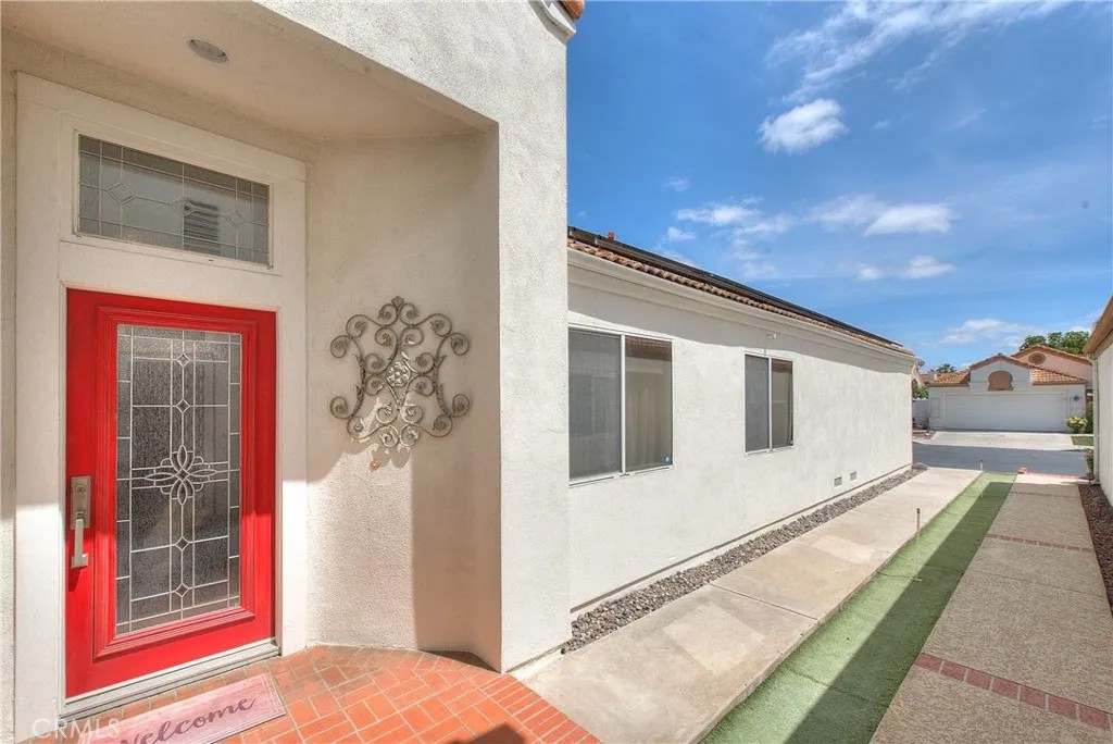 28052 Palm Villa