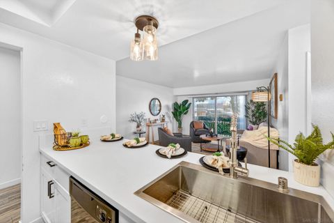 Photo of 178 4th Ave #4, Chula Vista, CA 91910 (MLS # 260009185)