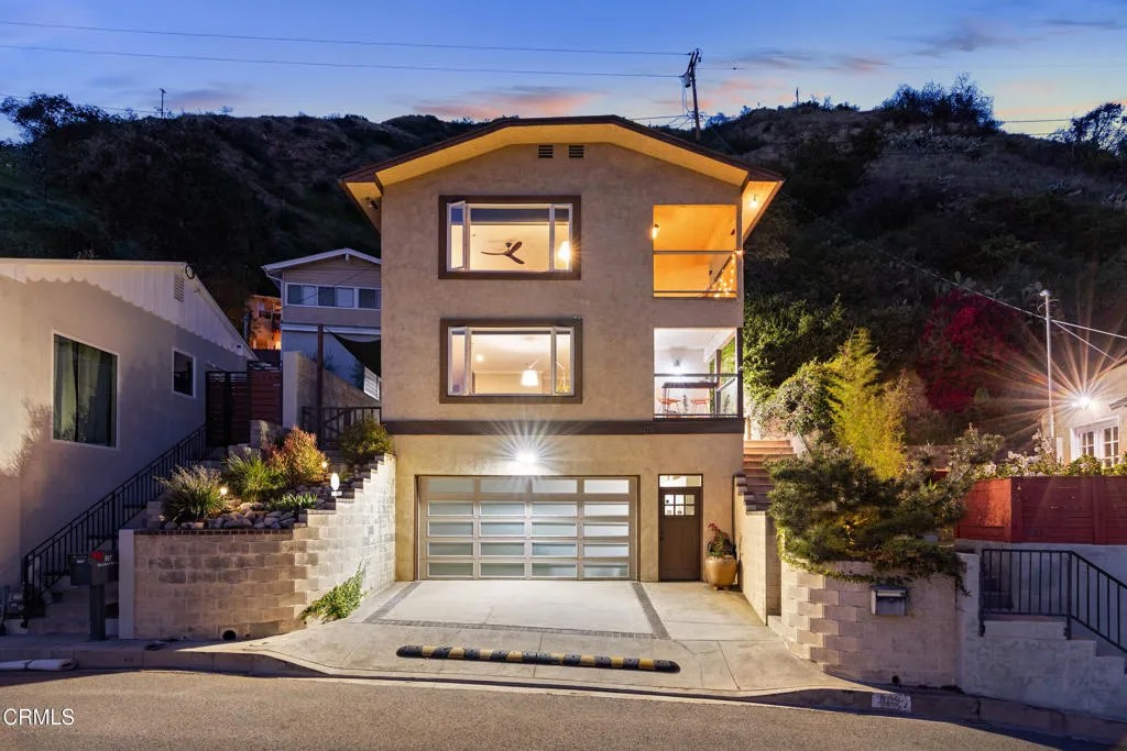 809 Skyland Drive