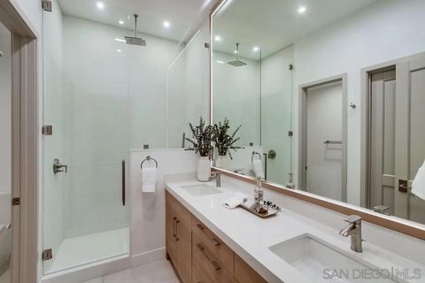 Tiny photo for 5435 Parkview Dr, La Jolla, CA 92037 (MLS # 250041315)