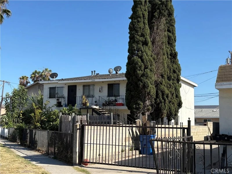 1354 E Wesley