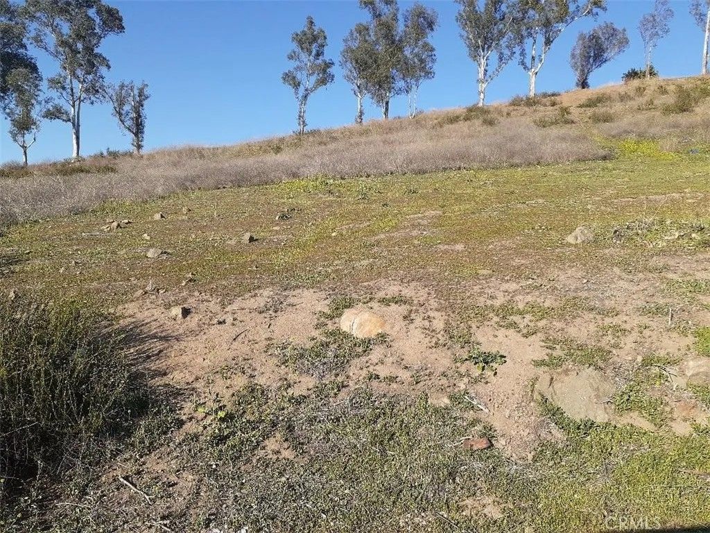 Photo of 0 Lake View, Lake Elsinore, CA 92530 (MLS # SW26015158)