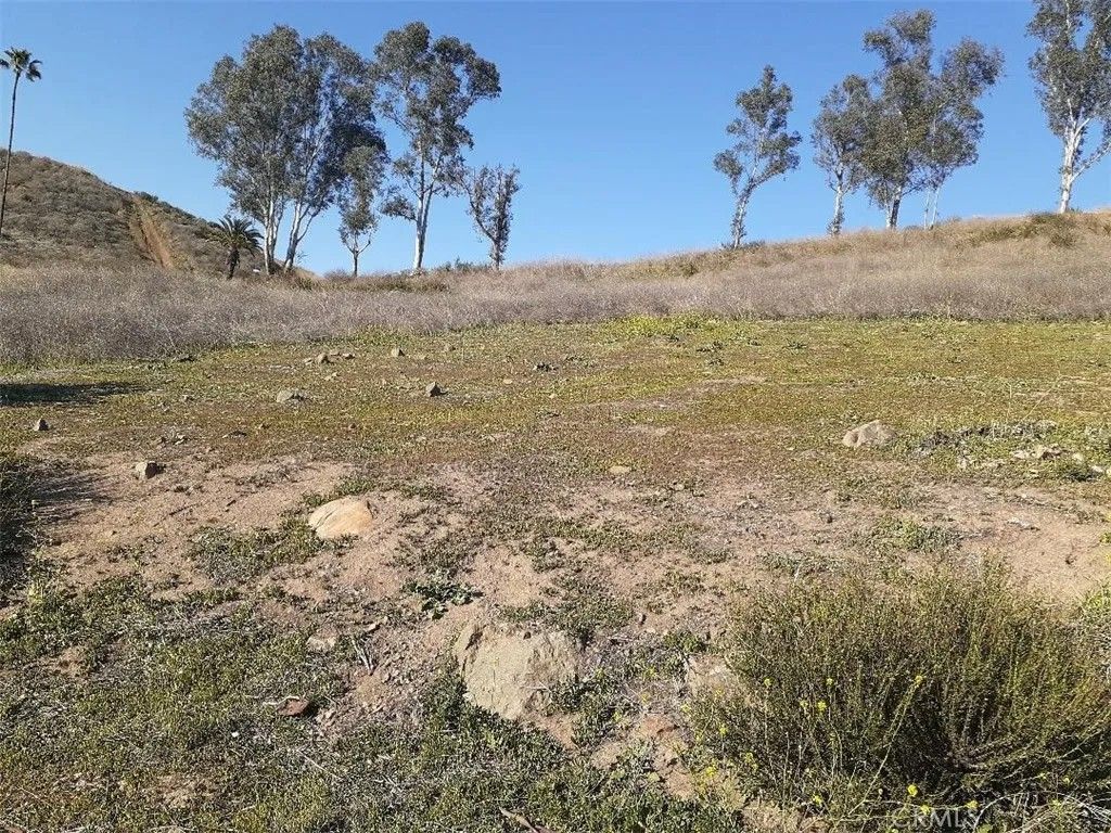 Photo of 0 Lake View, Lake Elsinore, CA 92530 (MLS # SW26015158)