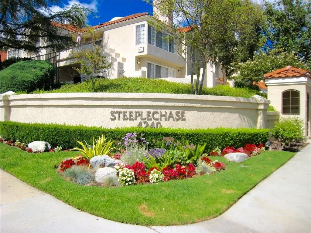 Photo of 4240 Lost Hills #2005, Calabasas, CA 91301 (MLS # SR25276148)